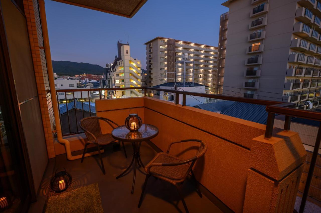 Strata Hotel Нара Екстер'єр фото